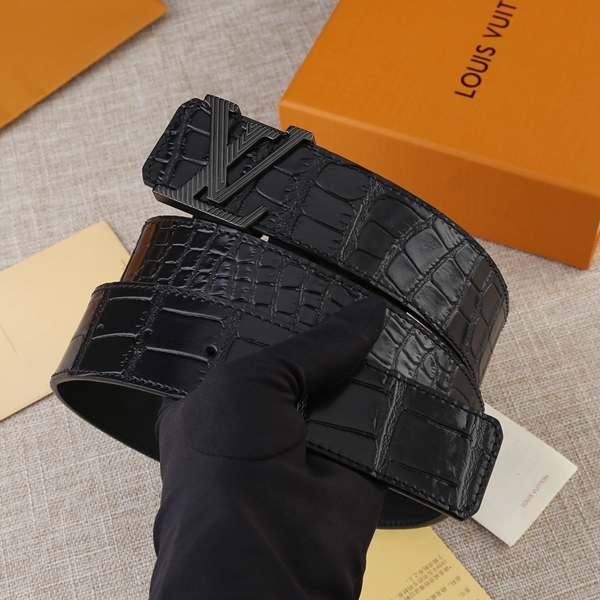 激安ルイヴィトンベルト背面デザイン